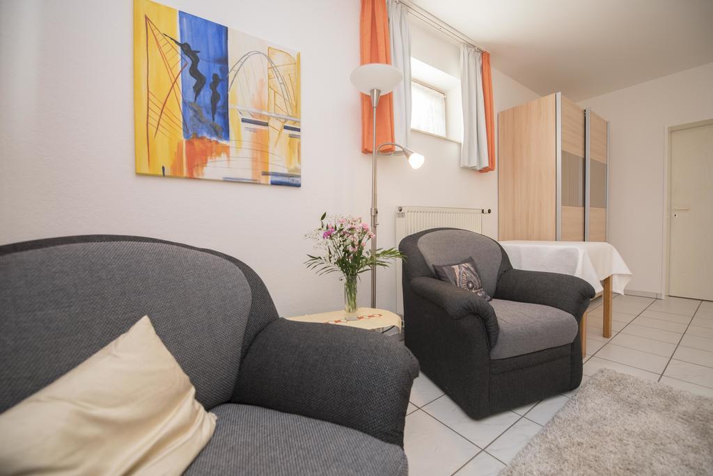 Haus Elfriede Hotel Konz Bagian luar foto